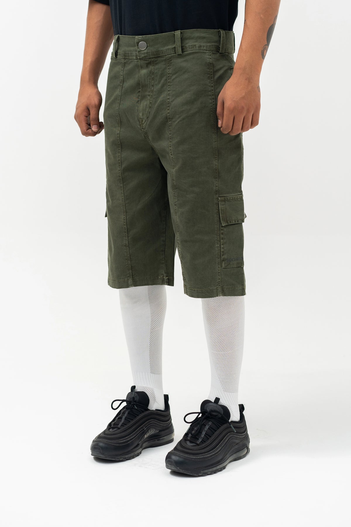 OLIVE CARGO SHORTS