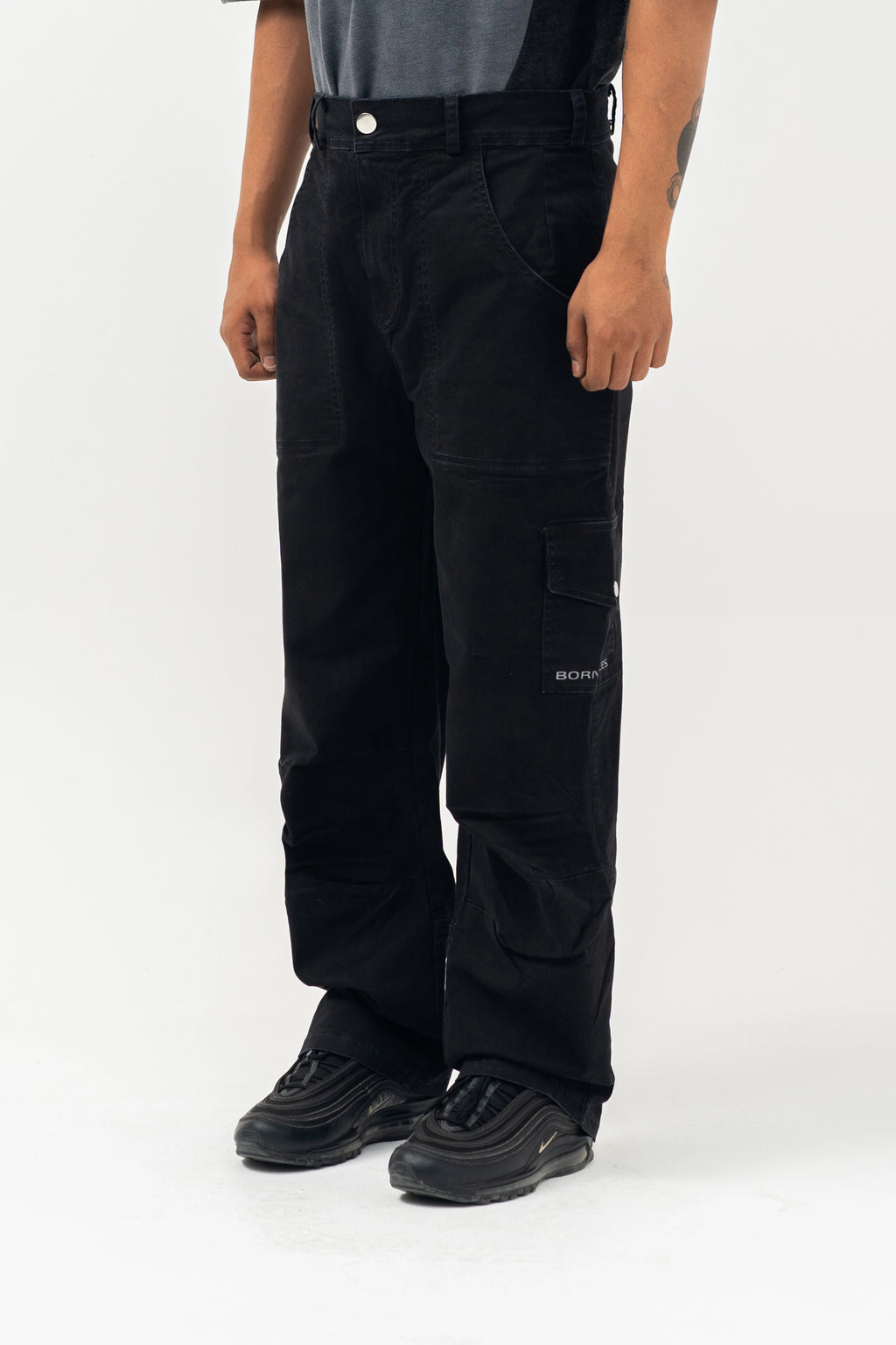 BLACK CARGO PANT